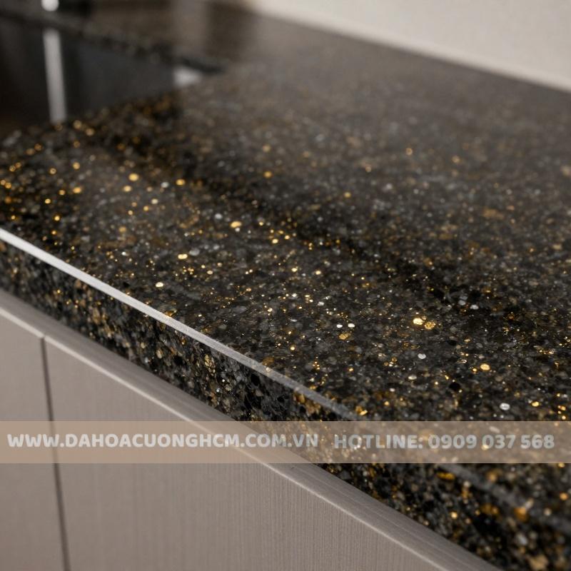 Đá Kim Sa Trung – vân đá granite đen ánh kim sa hạt vàng lấp lánh