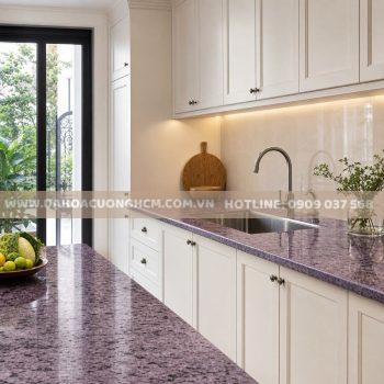 Đá Tím Hoa Cà ốp mặt bếp trong nhà phố hiện đại